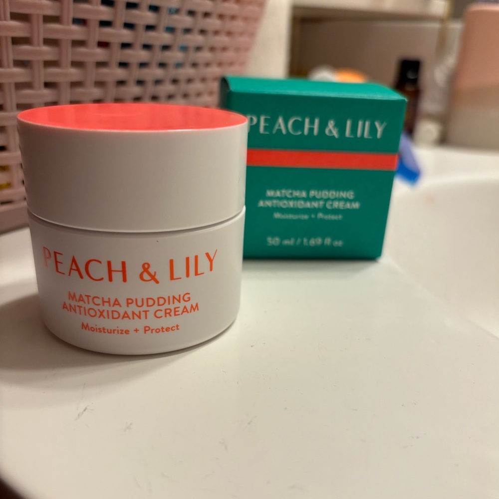 Peach & Lily Matcha Pudding Antioxidant Cream